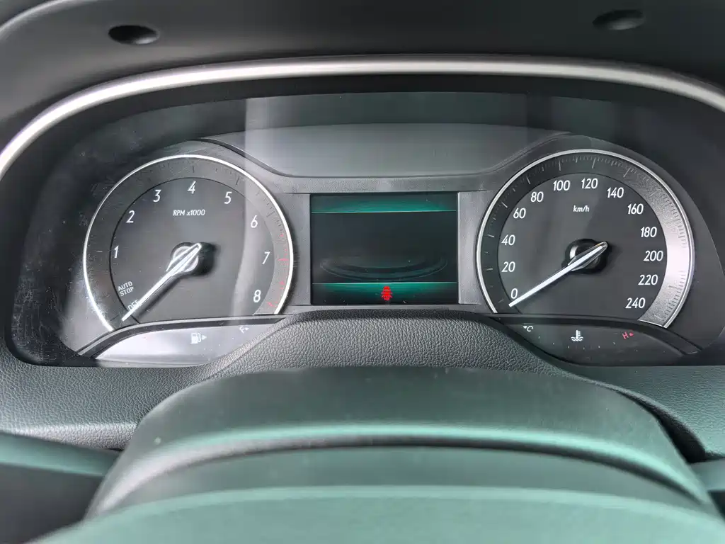 Buick Excelle — миниатюра 13
