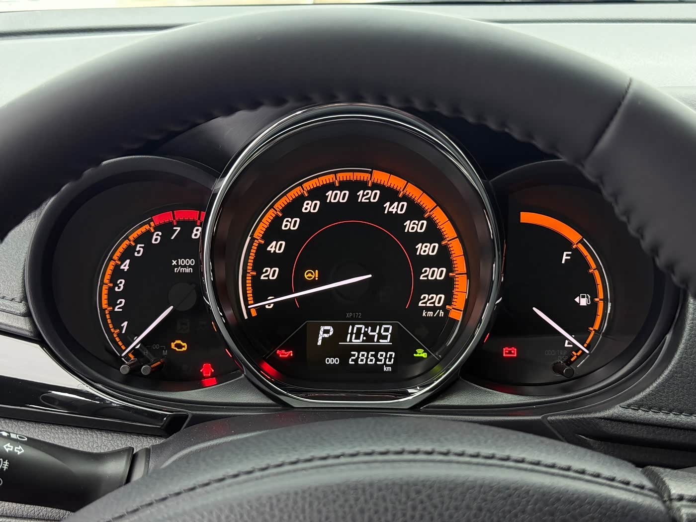Toyota YARiS L Zhi Xuan 1.5 л 2022 г. Белый, пробег 28000 км