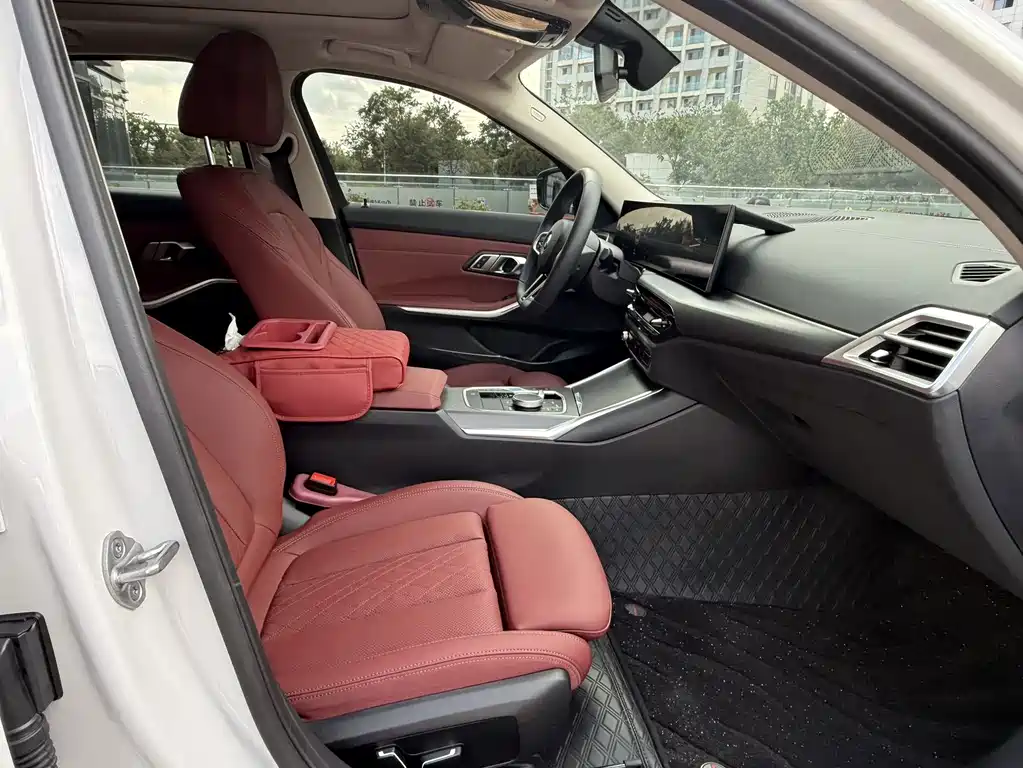 BMW i3 — миниатюра 10