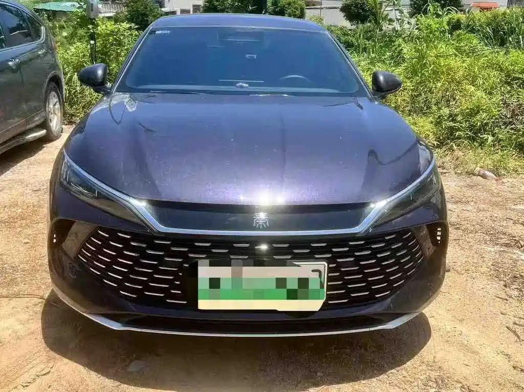 2025 BYD Qin - zdjęcie 1 z 5