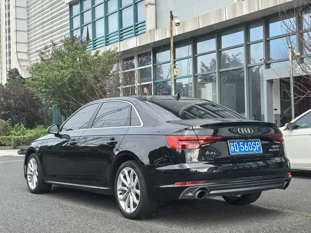 Audi A4L — миниатюра 6
