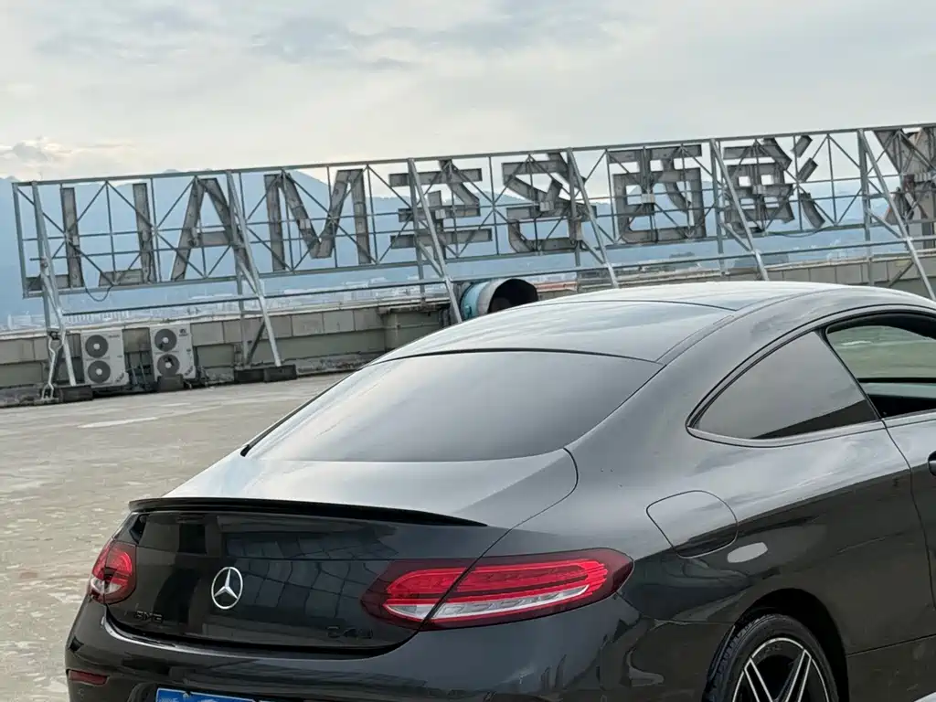 Mercedes-Benz C-Class (Import) — миниатюра 3