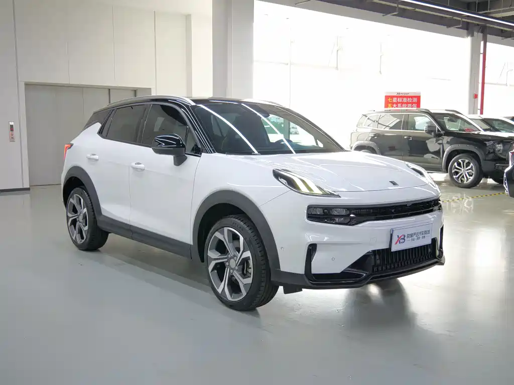 Lynk & Co 06 — миниатюра 3
