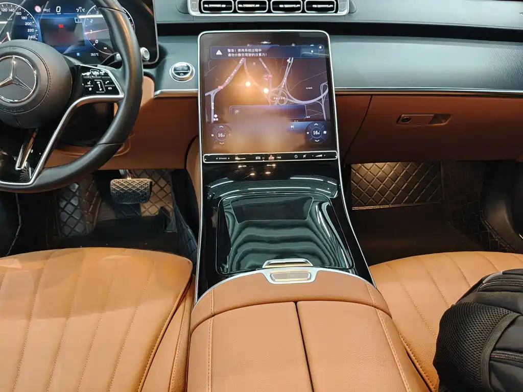 Mercedes-Benz S-Class — миниатюра 14