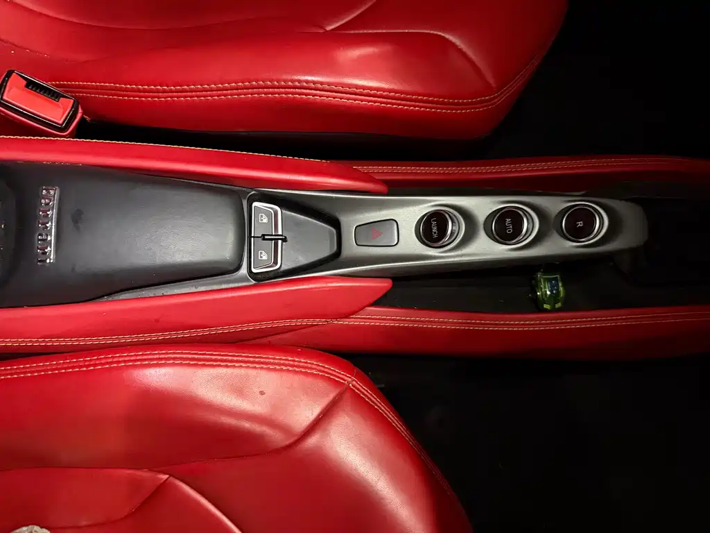 Ferrari F8 — миниатюра 5