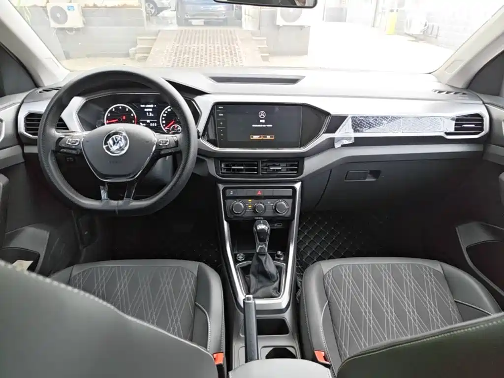 Volkswagen T-Cross — миниатюра 10