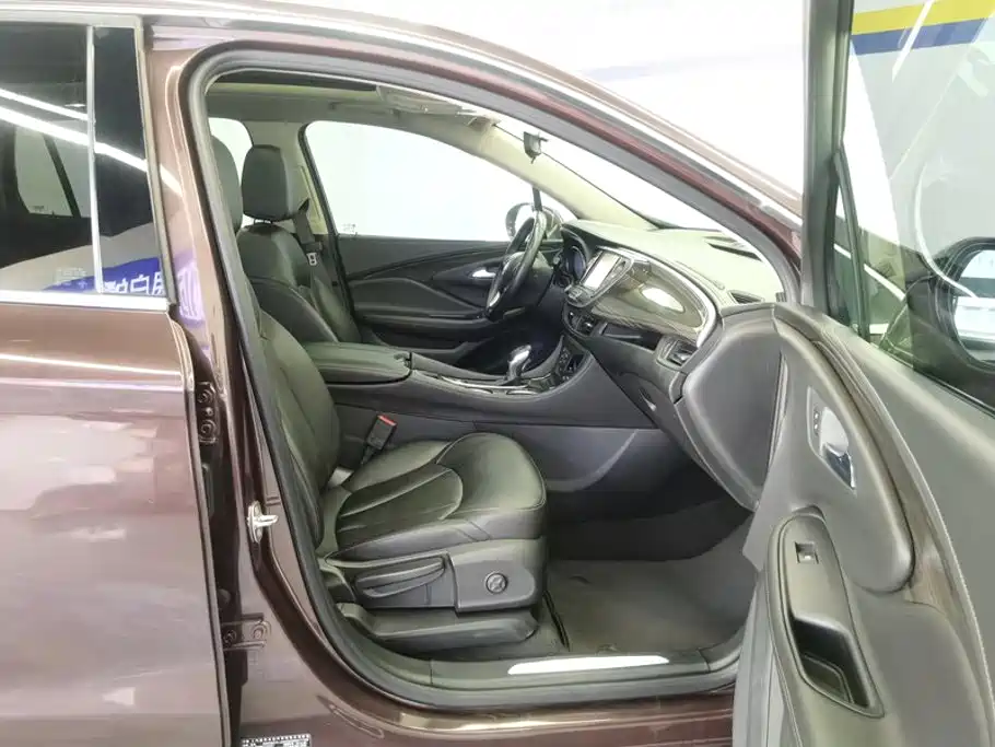 Buick Envision Plus — миниатюра 8