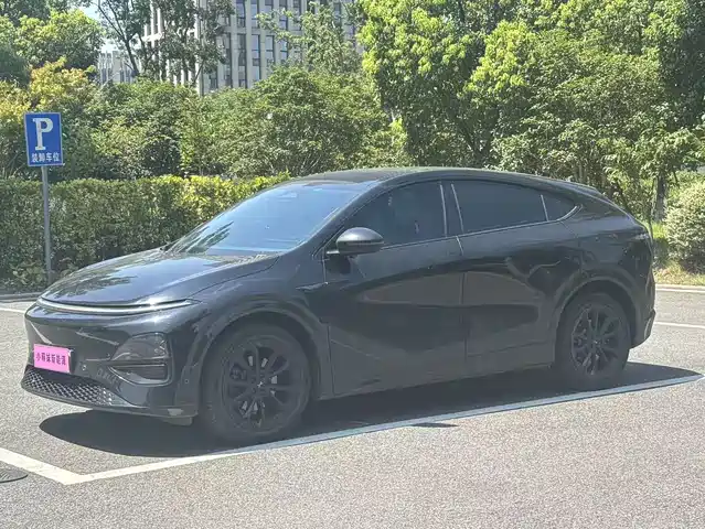 2025 Xpeng G6