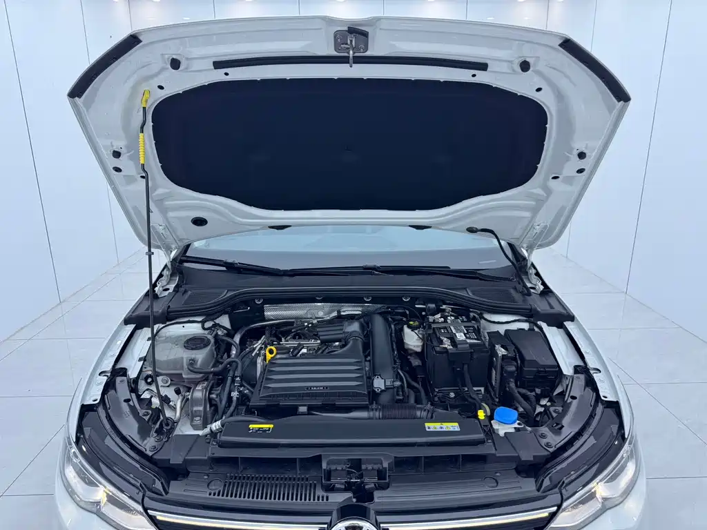 Volkswagen Golf — миниатюра 16