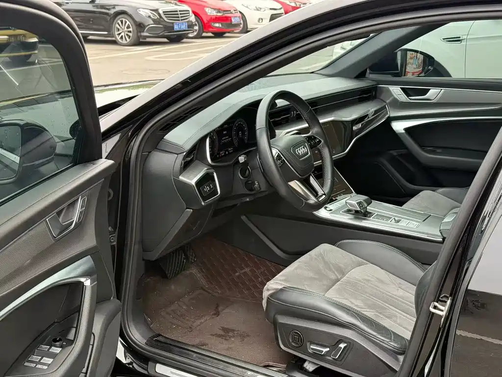 Audi A6L — миниатюра 6