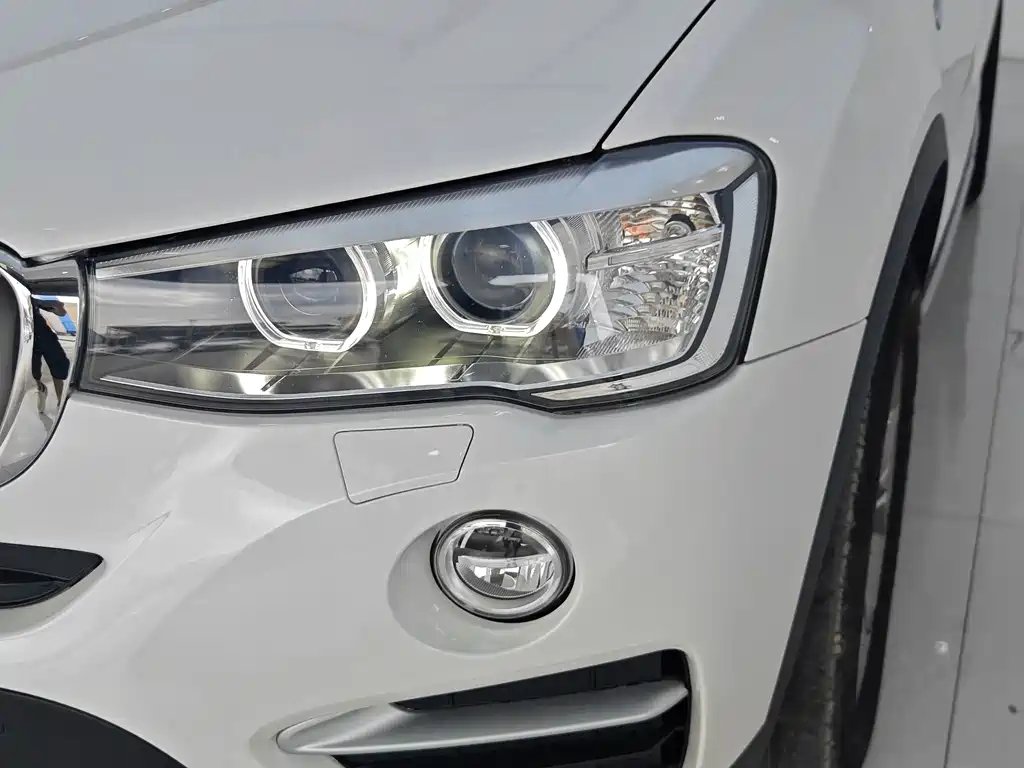 BMW X4 — миниатюра 12