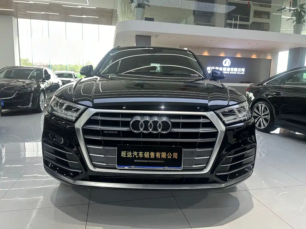 AUDI  Q5L
