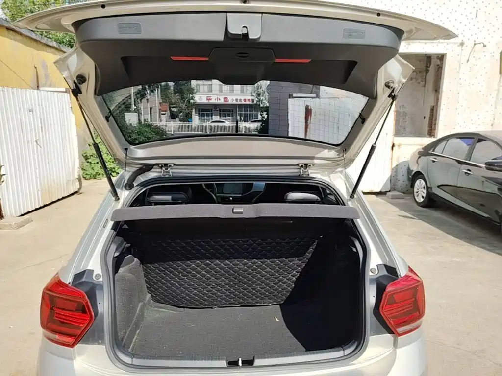 Volkswagen Polo — миниатюра 19