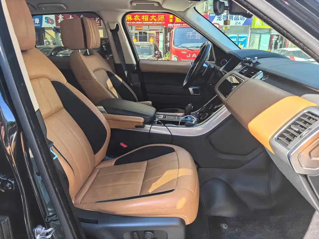 Land Rover Sport — миниатюра 7