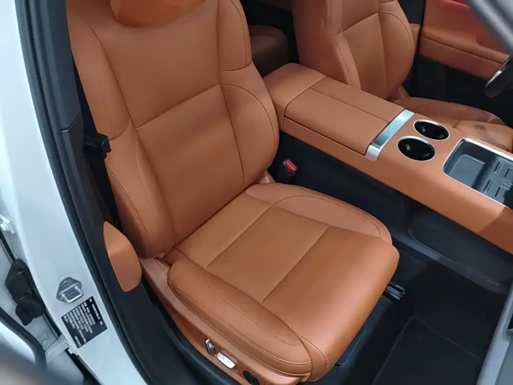 Li Auto Li L6 — миниатюра 25