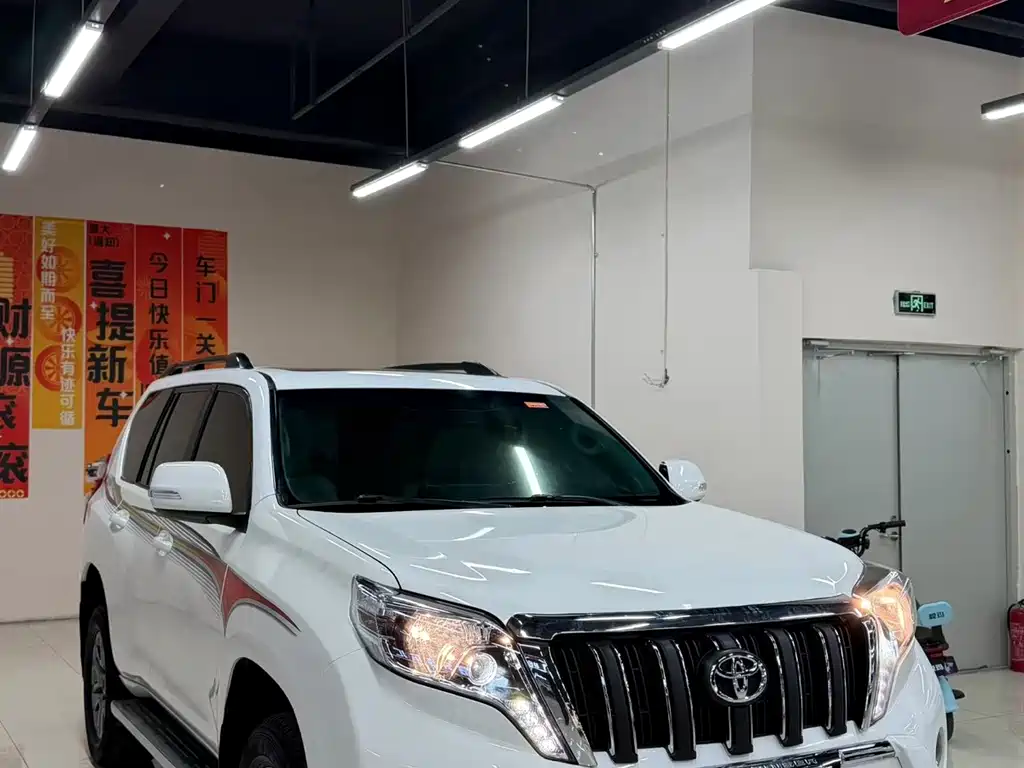 Toyota Prado — миниатюра 3