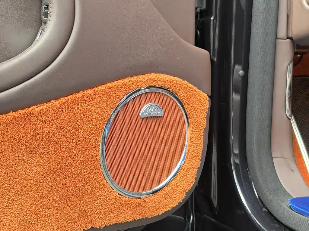 Bentley Mulsanne — миниатюра 39