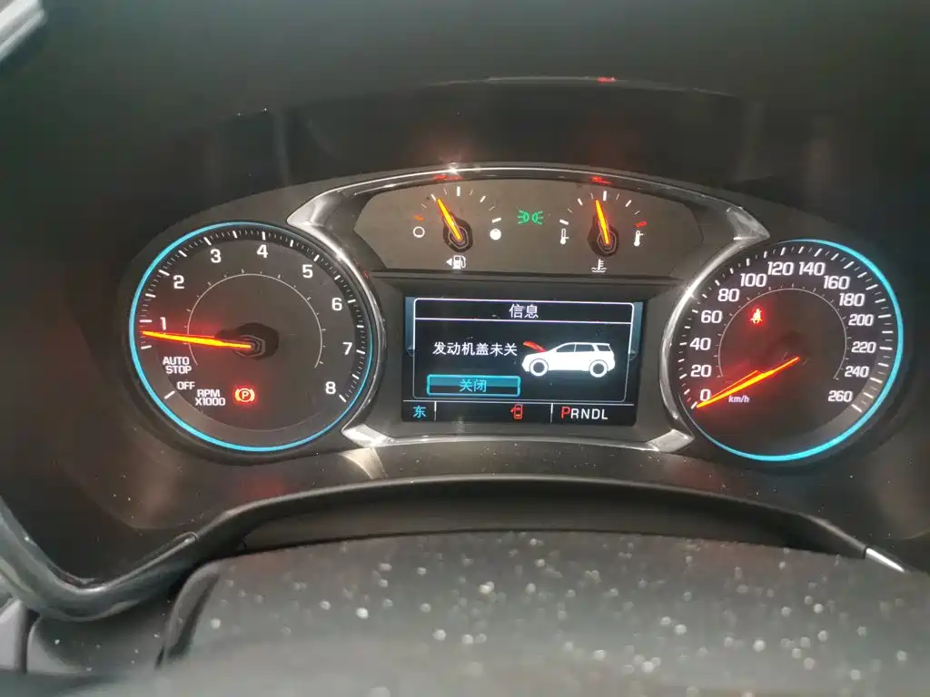 Chevrolet Equinox — миниатюра 12