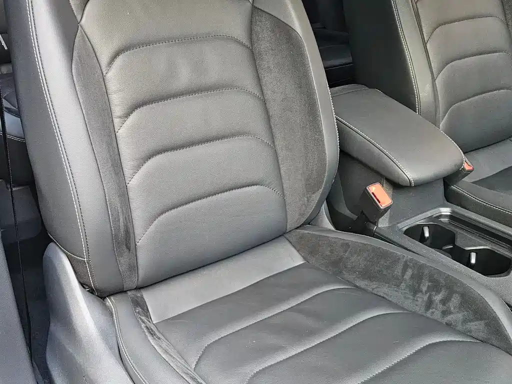 Volkswagen Tiguan L L 2017 330TSI AT Luxury