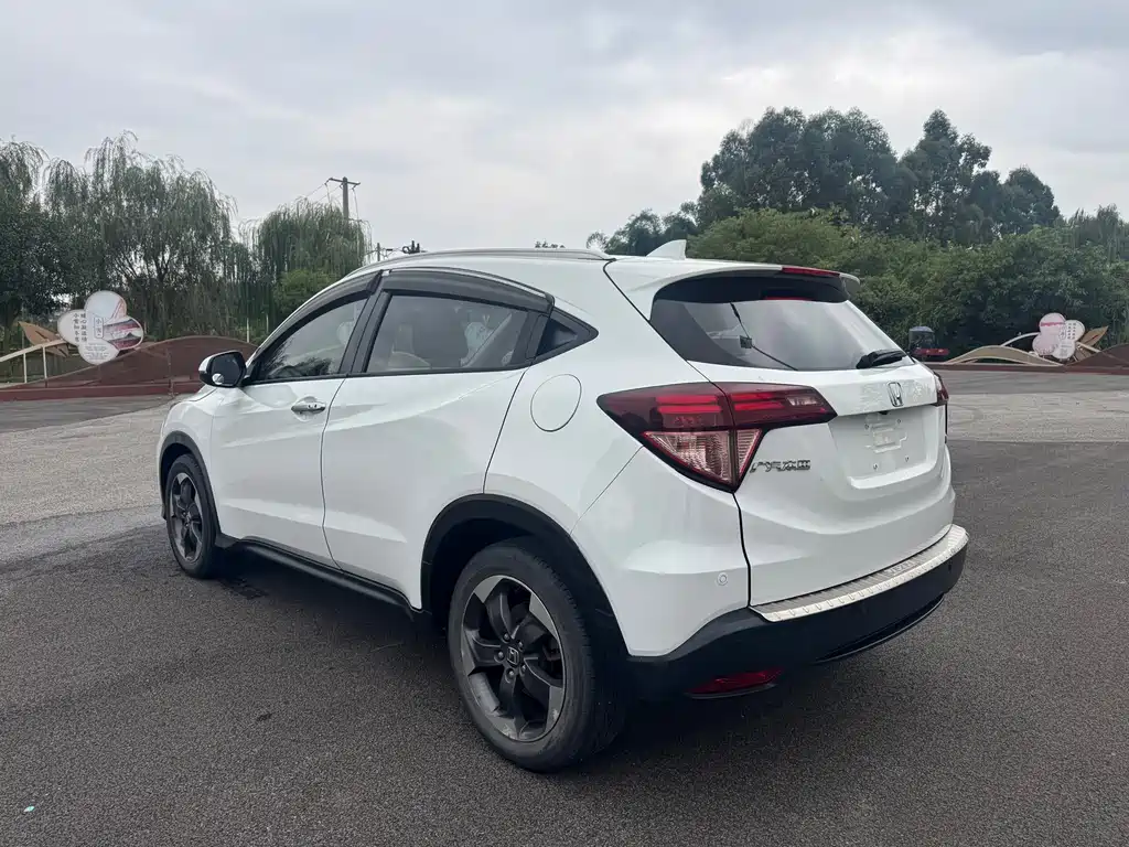Honda Vezel — миниатюра 5