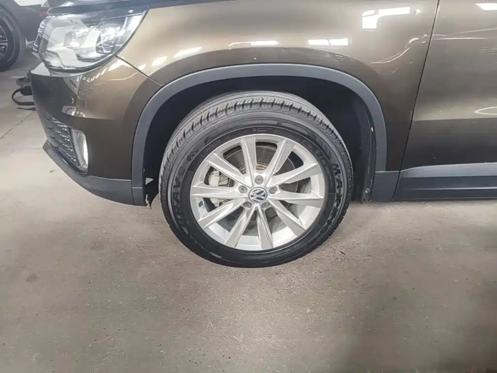 Volkswagen Tiguan — миниатюра 23