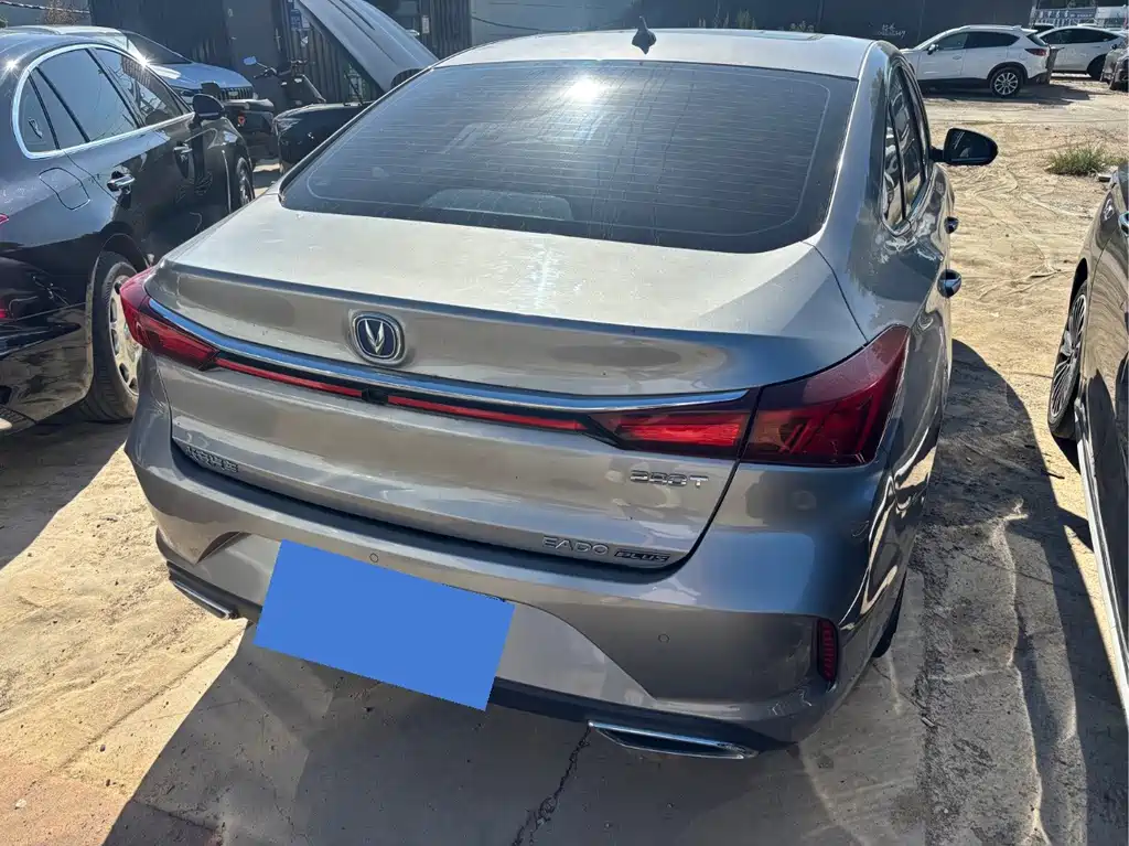 Changan Eado — миниатюра 7