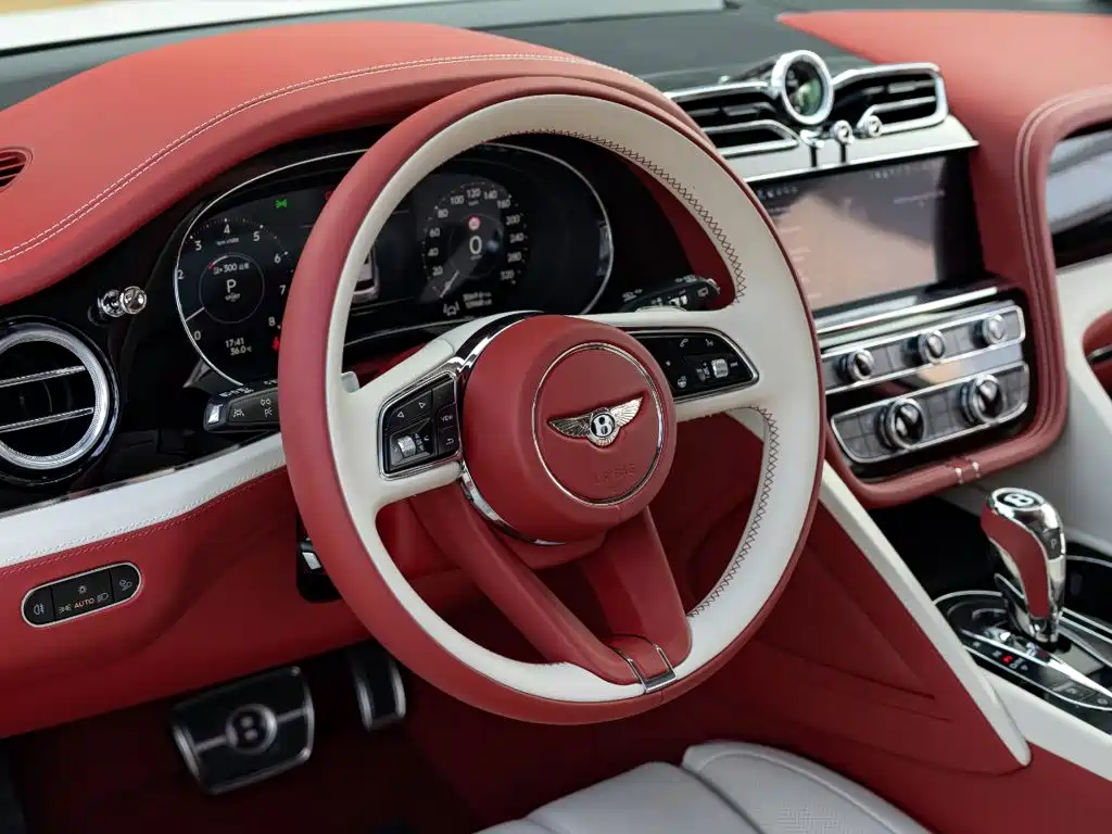 Bentley Bentayga — миниатюра 8