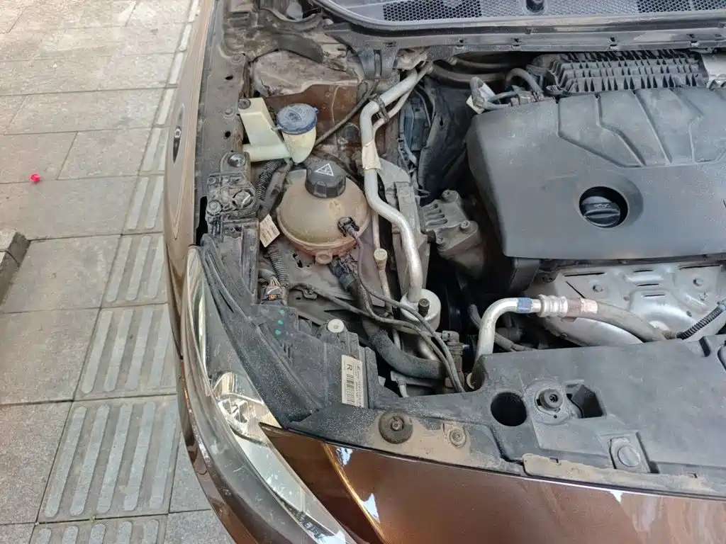 Peugeot 408 — миниатюра 18