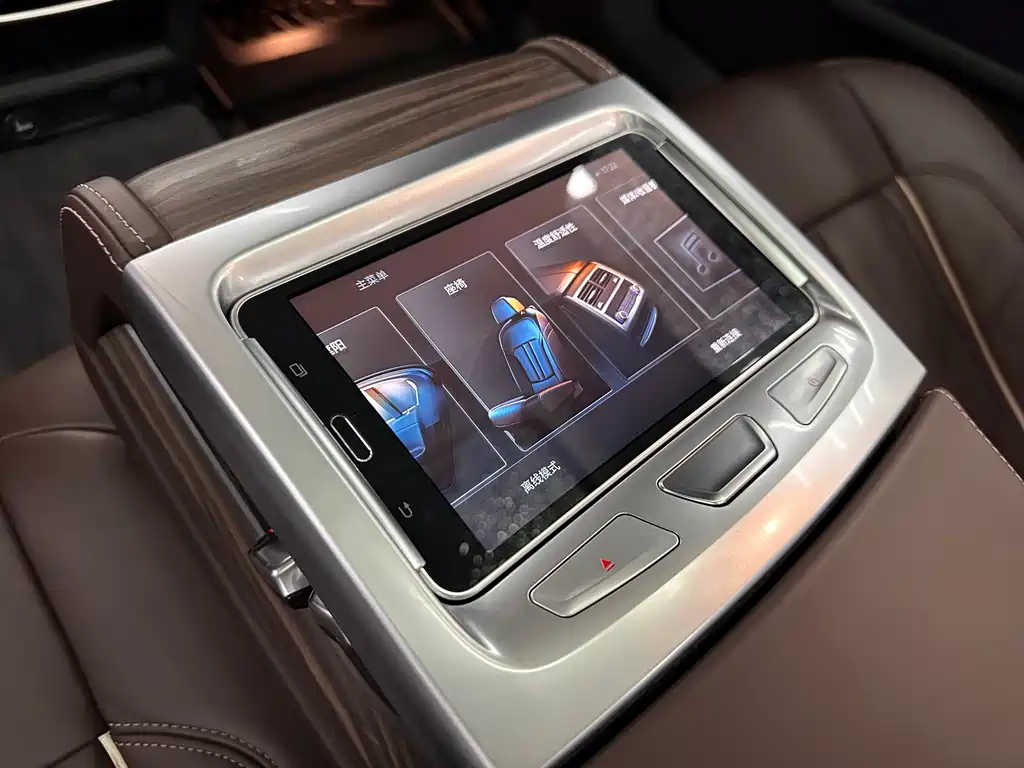 BMW 5 Series — миниатюра 29