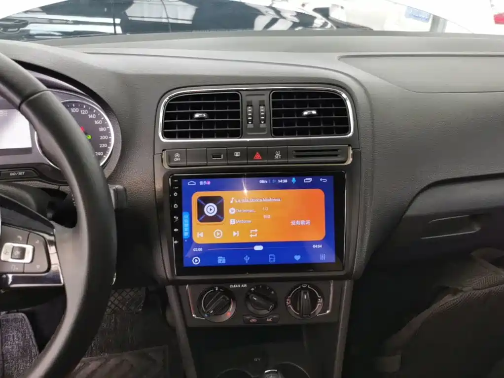 Volkswagen Polo — миниатюра 13