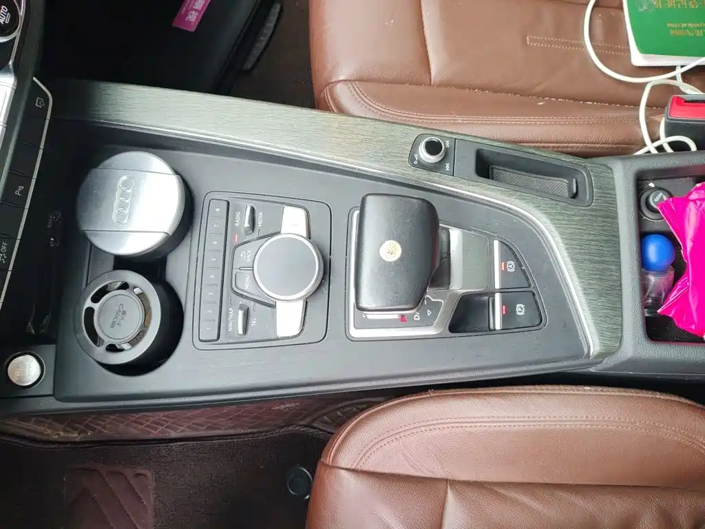 Audi A4L — миниатюра 7