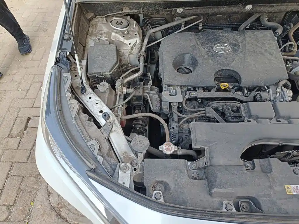 Toyota RAV4 — миниатюра 20