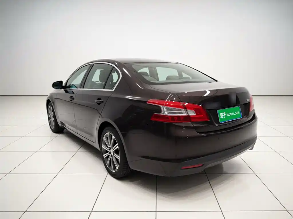Peugeot 408 — миниатюра 4
