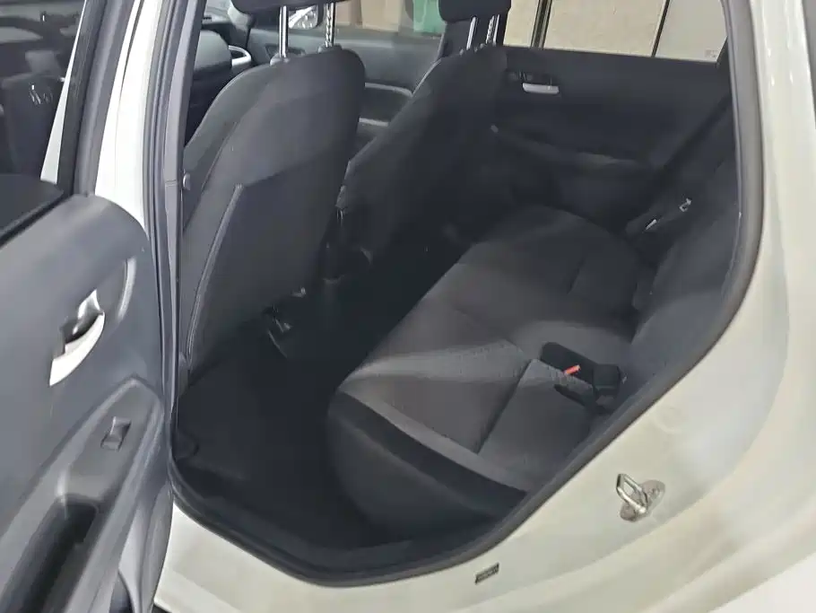 Honda Fit — миниатюра 11
