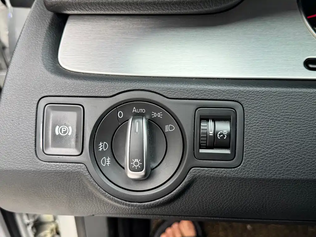 Volkswagen CC — миниатюра 21