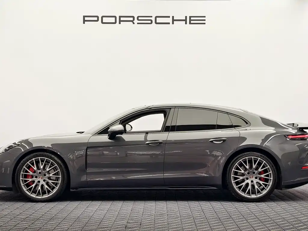 Porsche Panamera — миниатюра 6