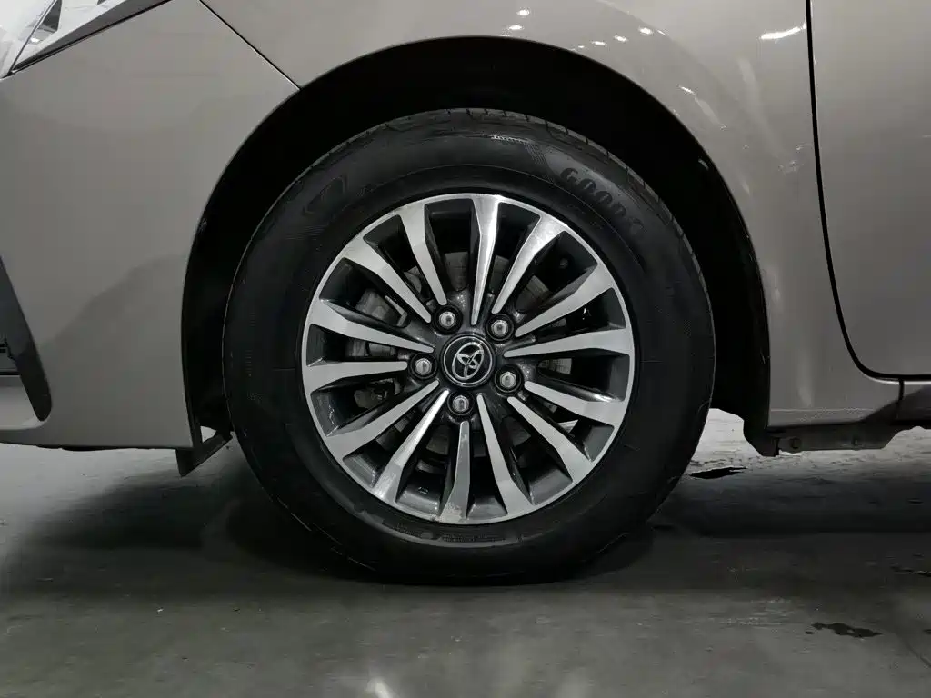 Toyota Corolla — миниатюра 17