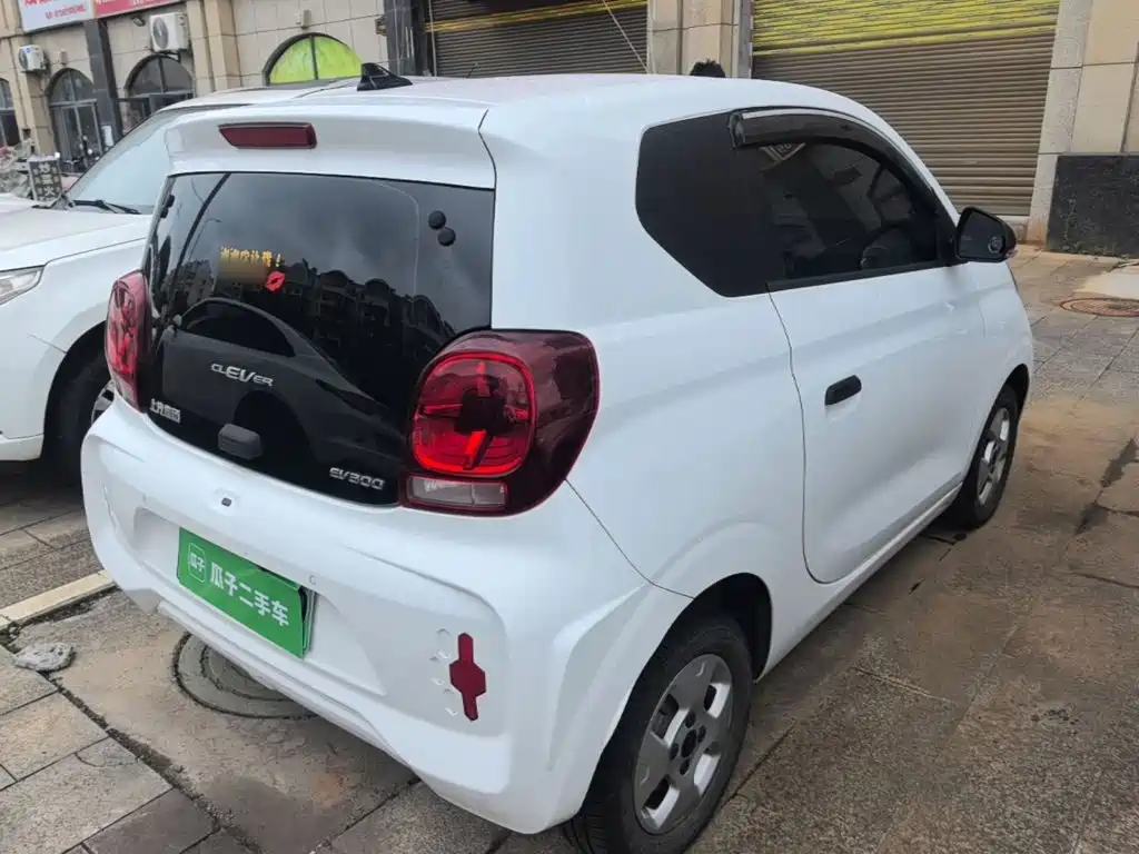 Roewe Clever — миниатюра 7