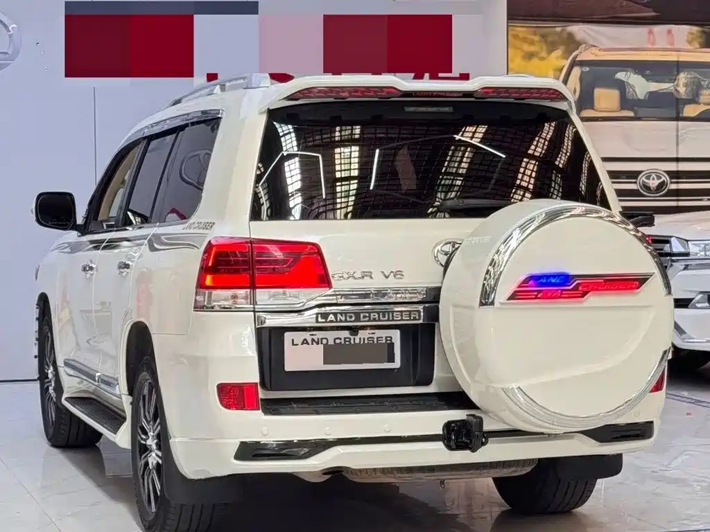 Toyota Land Cruiser — миниатюра 9
