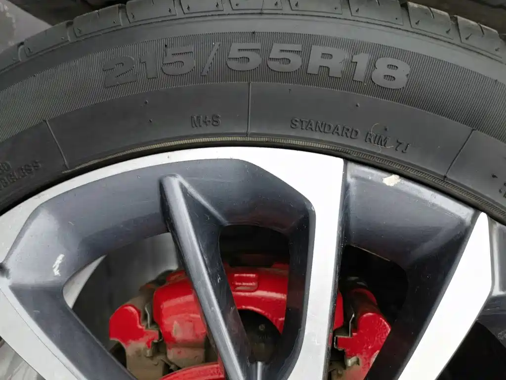 Geely Binyue — миниатюра 24