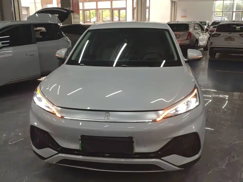 BYD Yuan Plus — миниатюра 3