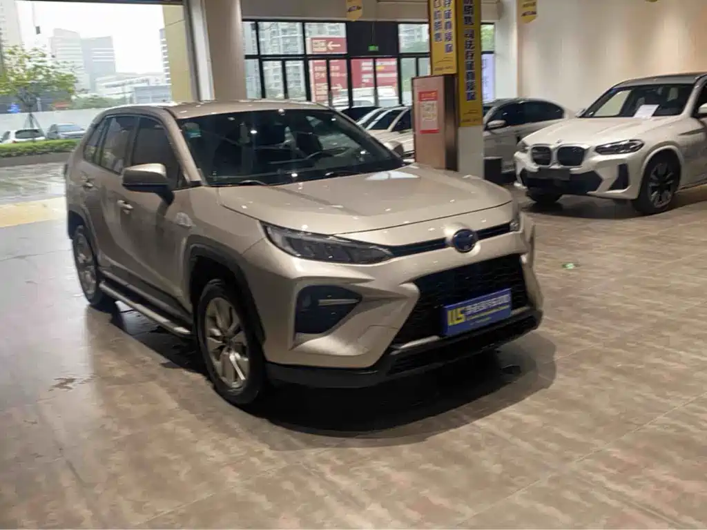 Toyota Wildlander — миниатюра 5