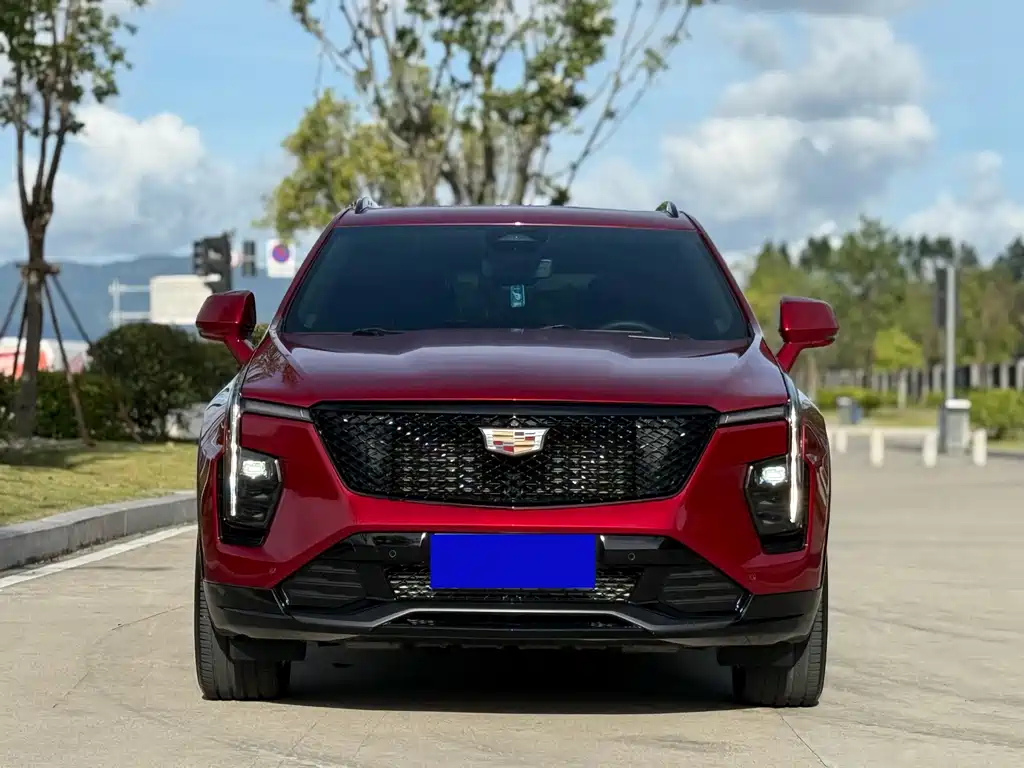 Cadillac XT4 — миниатюра 2