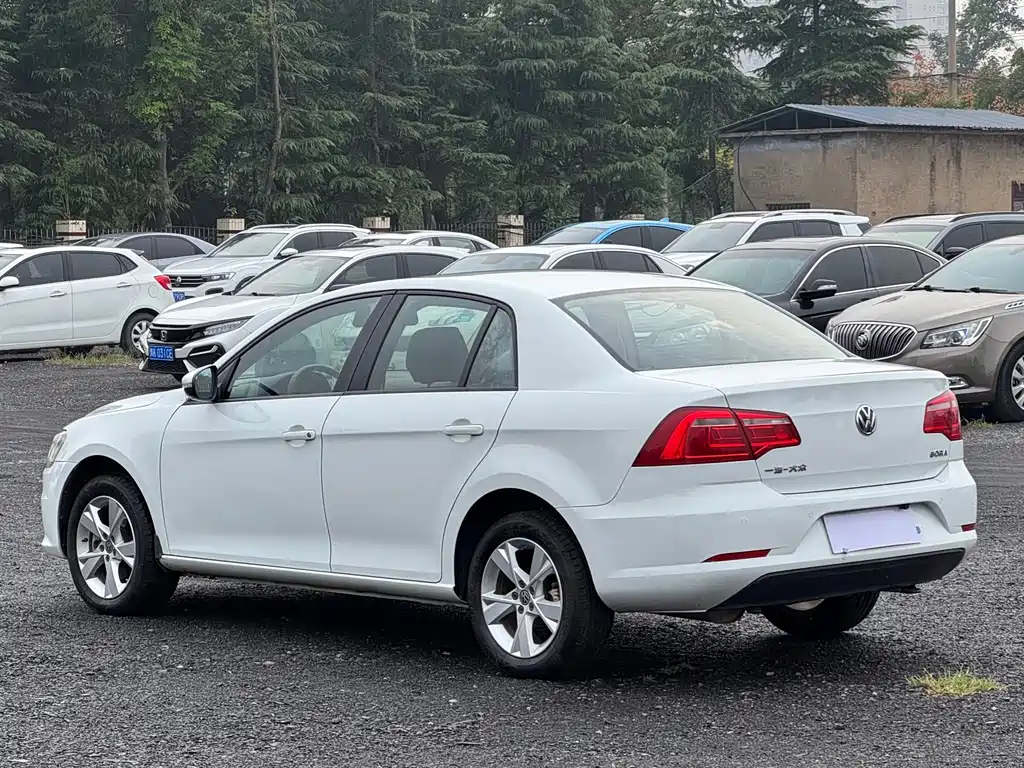 Volkswagen Bora — миниатюра 9
