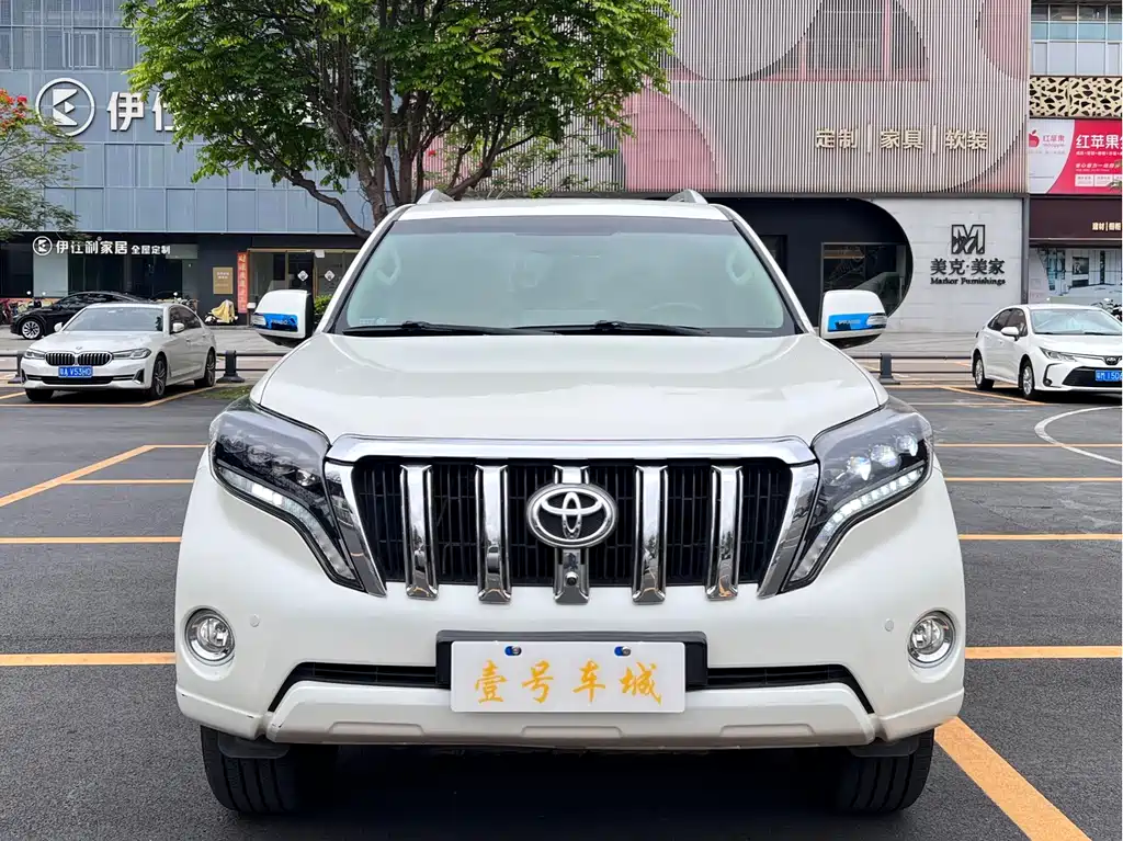 Toyota Land Cruiser Prado 2016 4.0L