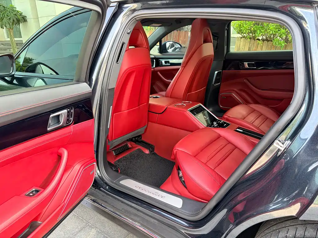 Porsche Panamera — миниатюра 7