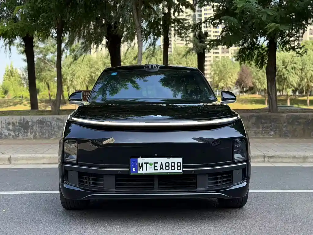 Li Auto Li L9 — миниатюра 2