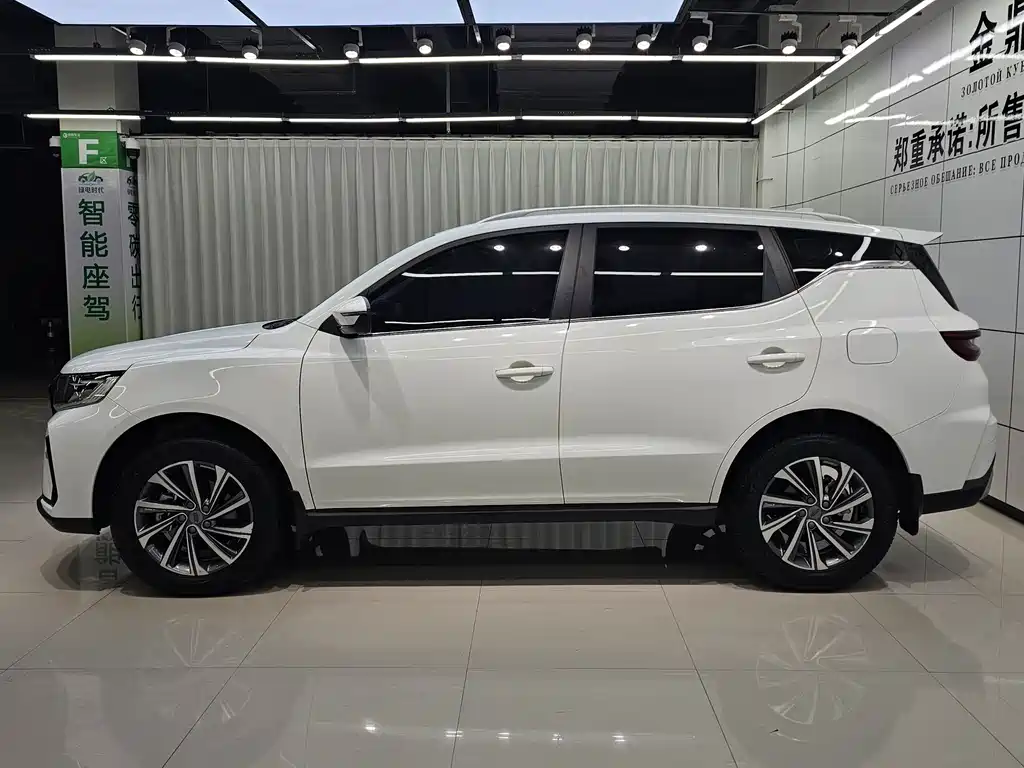 Geely Vision X6 — миниатюра 8