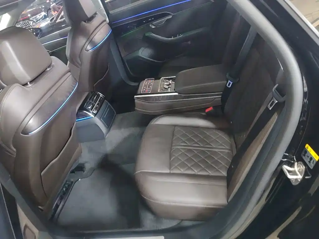 Audi A8 — миниатюра 17