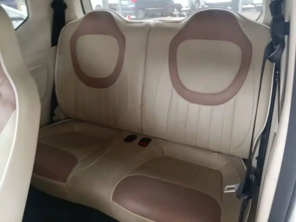 Wuling MINIEV — миниатюра 17
